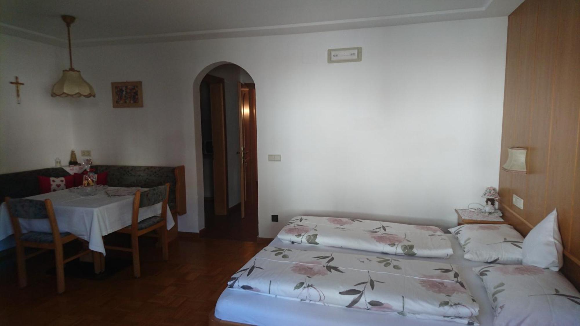 Residence Ploner San Cassiano  Quarto foto